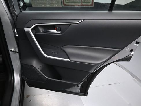 Certified 2025 Toyota RAV4 XLE Premium AWD/4WD image 33