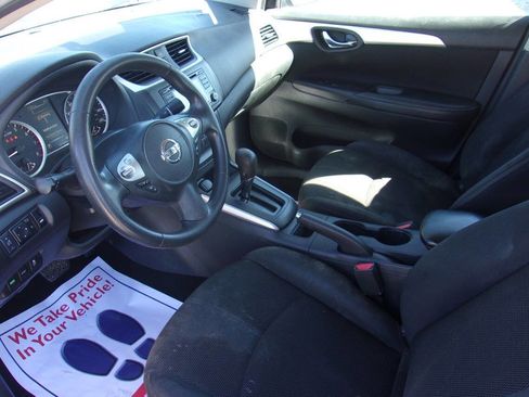Used 2018 Nissan Sentra S image 11