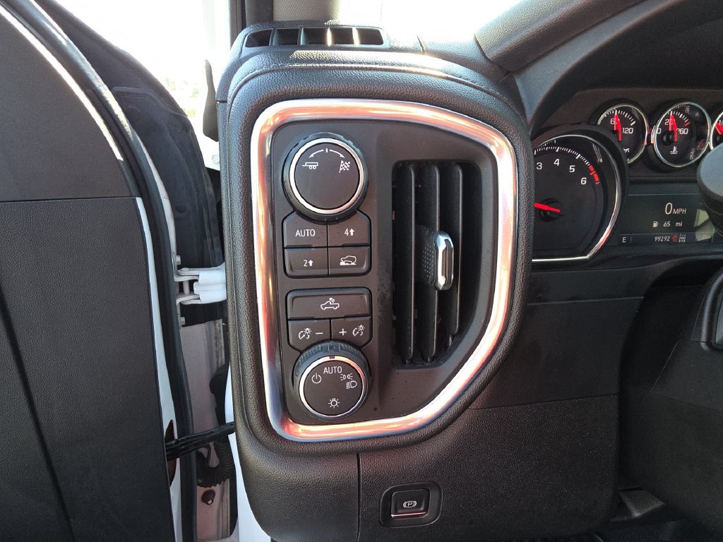 Used 2019 Chevrolet Silverado 1500 LT w/ All-Star Edition AWD/4WD image 21