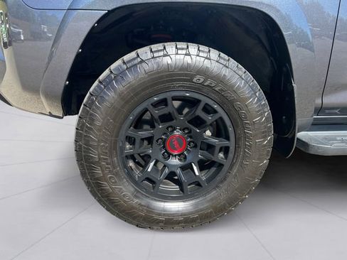 Used 2022 Toyota 4Runner TRD Pro AWD/4WD image 9