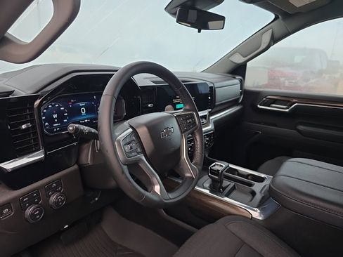 Used 2023 Chevrolet Silverado 1500 RST image 12