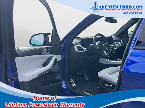 Used 2025 BMW X5 M60i AWD/4WD image 18