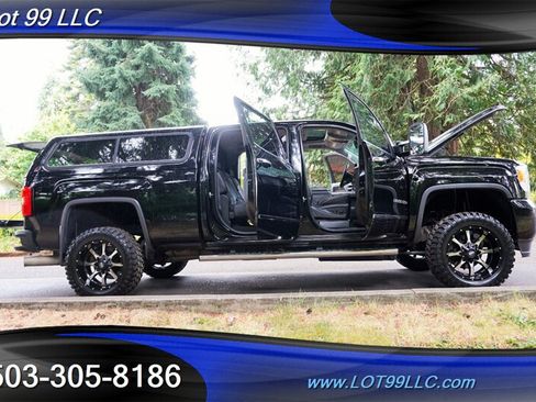Used 2015 GMC Sierra 2500 Denali w/ Duramax Plus Package AWD/4WD image 30