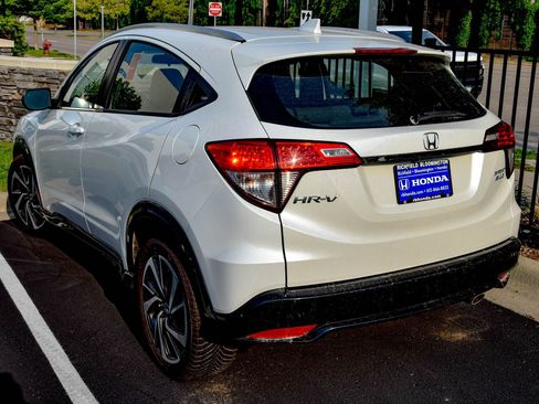 Used 2019 Honda HR-V Sport image 7