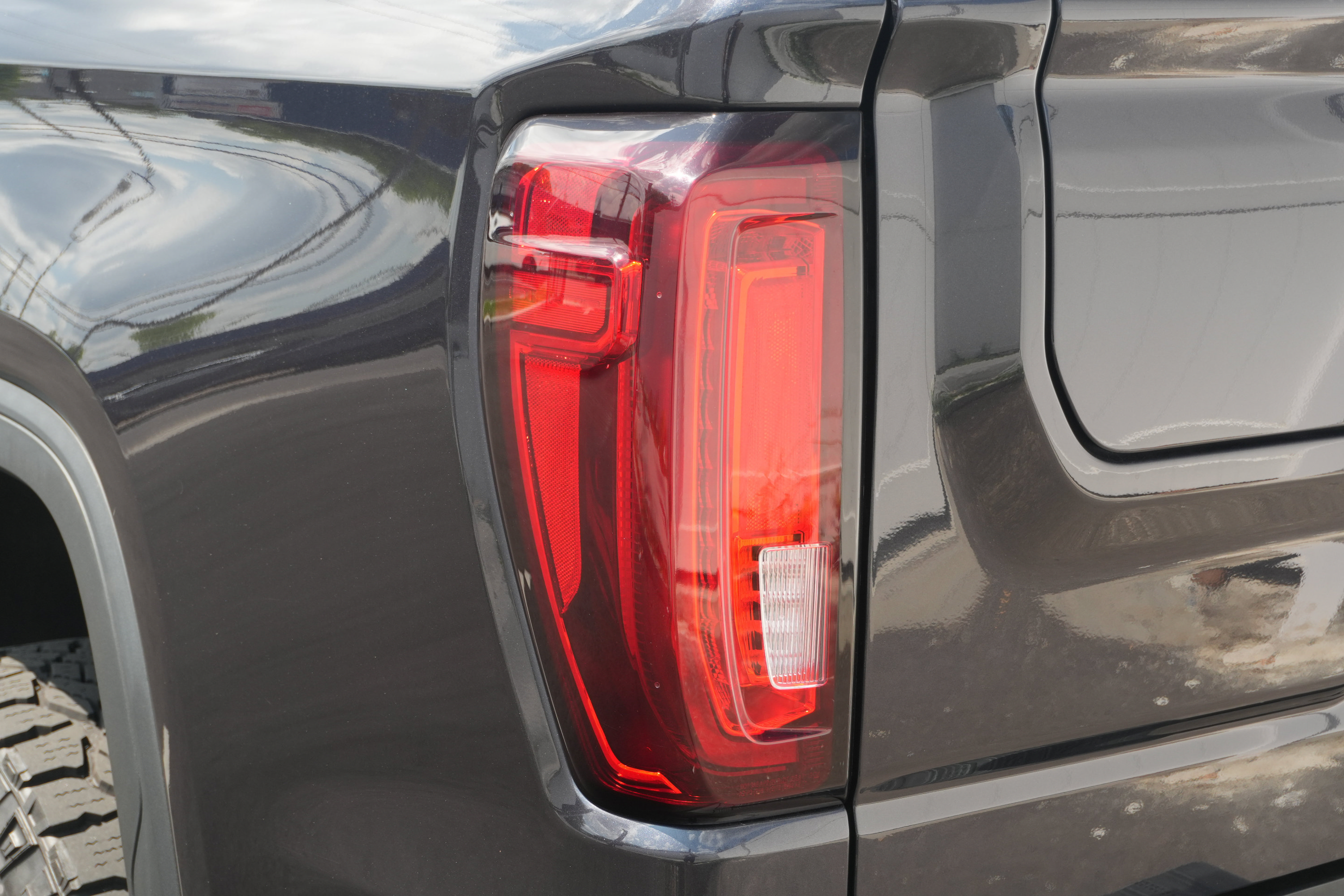 Used 2023 GMC Sierra 1500 AT4 w/ AT4 Premium Package AWD/4WD image 45
