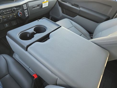 Used 2024 Ford F350 XL w/ XL Chrome Package image 20