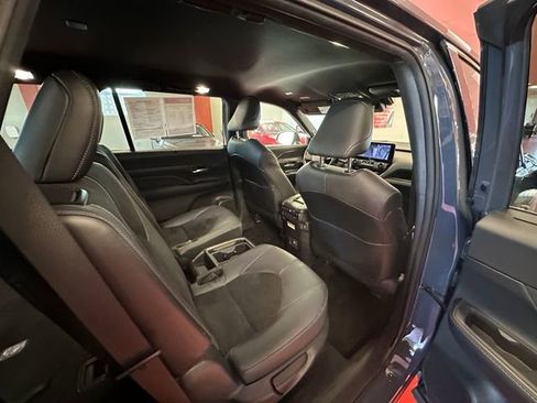 Certified 2024 Toyota Grand Highlander AWD Hybrid image 15
