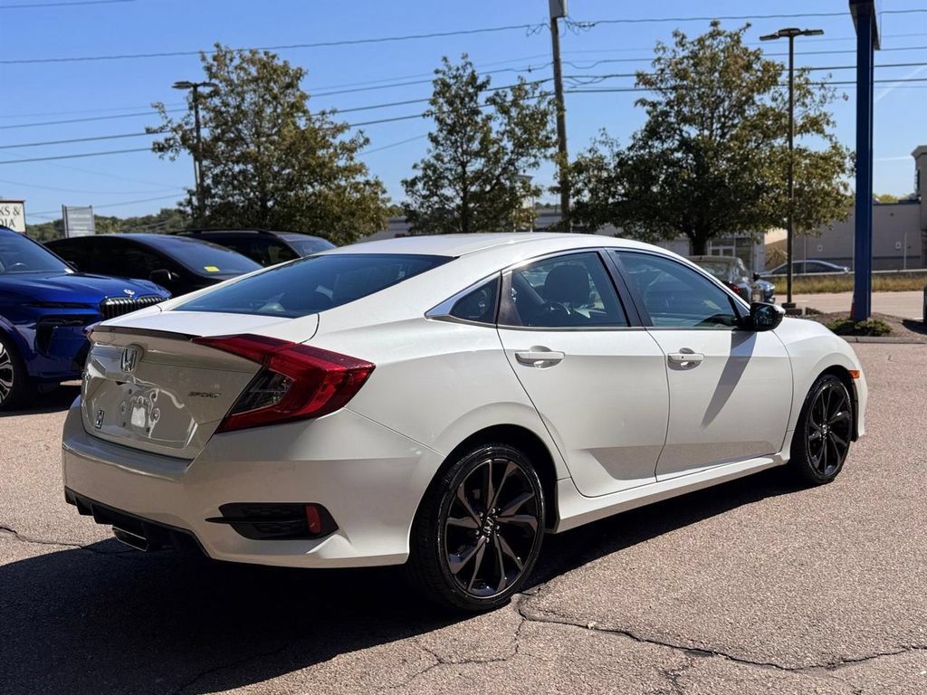 Used 2019 Honda Civic Sport image 6
