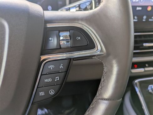 Certified 2024 Lincoln Navigator L Reserve image 30