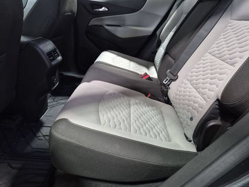 Used 2020 Chevrolet Equinox LS FWD image 24