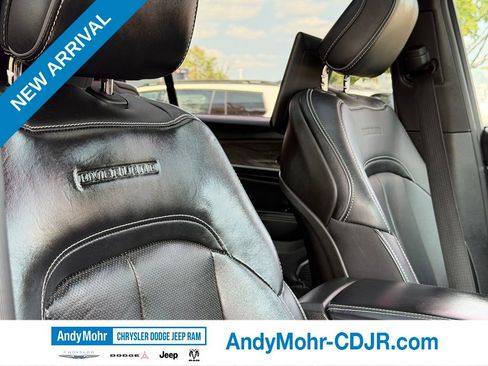 Used 2023 Jeep Grand Cherokee L Overland w/ Rear Seat Video Group I AWD/4WD image 43