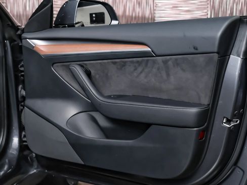 Used 2023 Tesla Model 3 Standard Range image 52