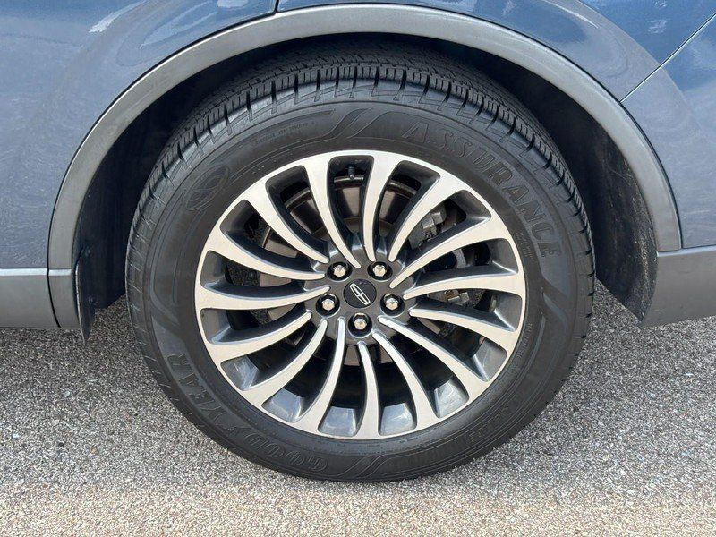 Used 2020 Lincoln Aviator Reserve w/ Class IV Trailer Tow Package AWD/4WD image 10