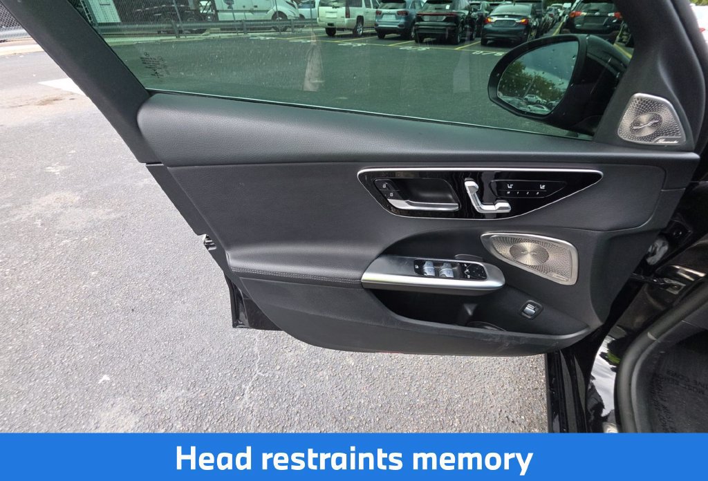 Used 2022 Mercedes-Benz C 300 Sedan image 16