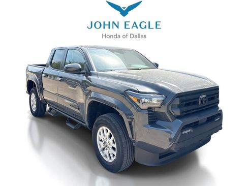 Used 2026 Toyota Tacoma SR5 image 1