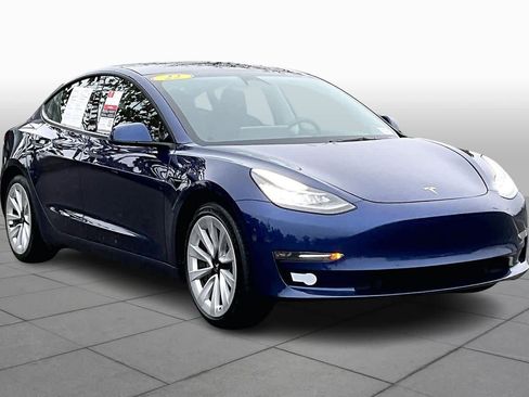 Used 2022 Tesla Model 3 Long Range image 2