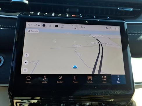 New 2025 Jeep Grand Cherokee Limited w/ Luxury Tech Group II image 22