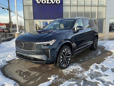 New 2026 Volvo XC90 T8 Ultra w/ Protection Package Premier AWD/4WD image 3