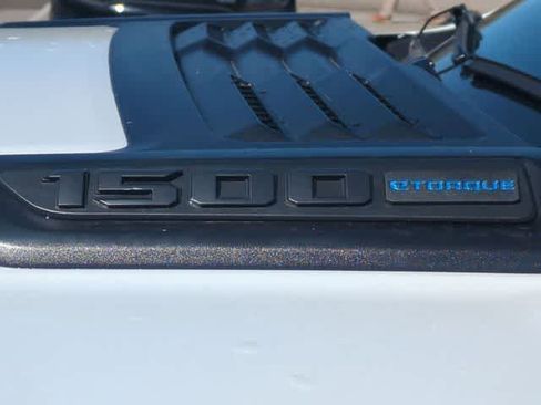 New 2026 RAM 1500 Laramie w/ Night Edition AWD/4WD image 13