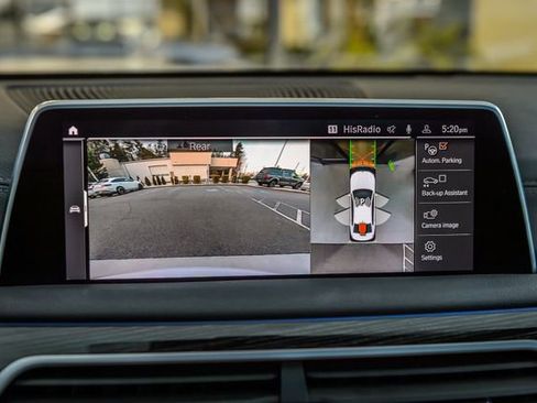 Used 2020 BMW 740i xDrive w/ M Sport Package image 19