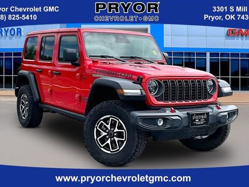 Used 2025 Jeep Wrangler Unlimited Rubicon AWD/4WD image 1