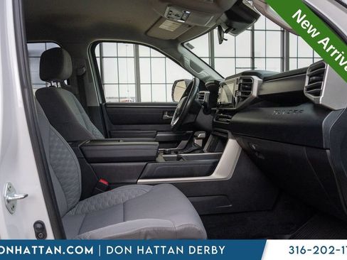 Used 2022 Toyota Tundra SR5 AWD/4WD image 21