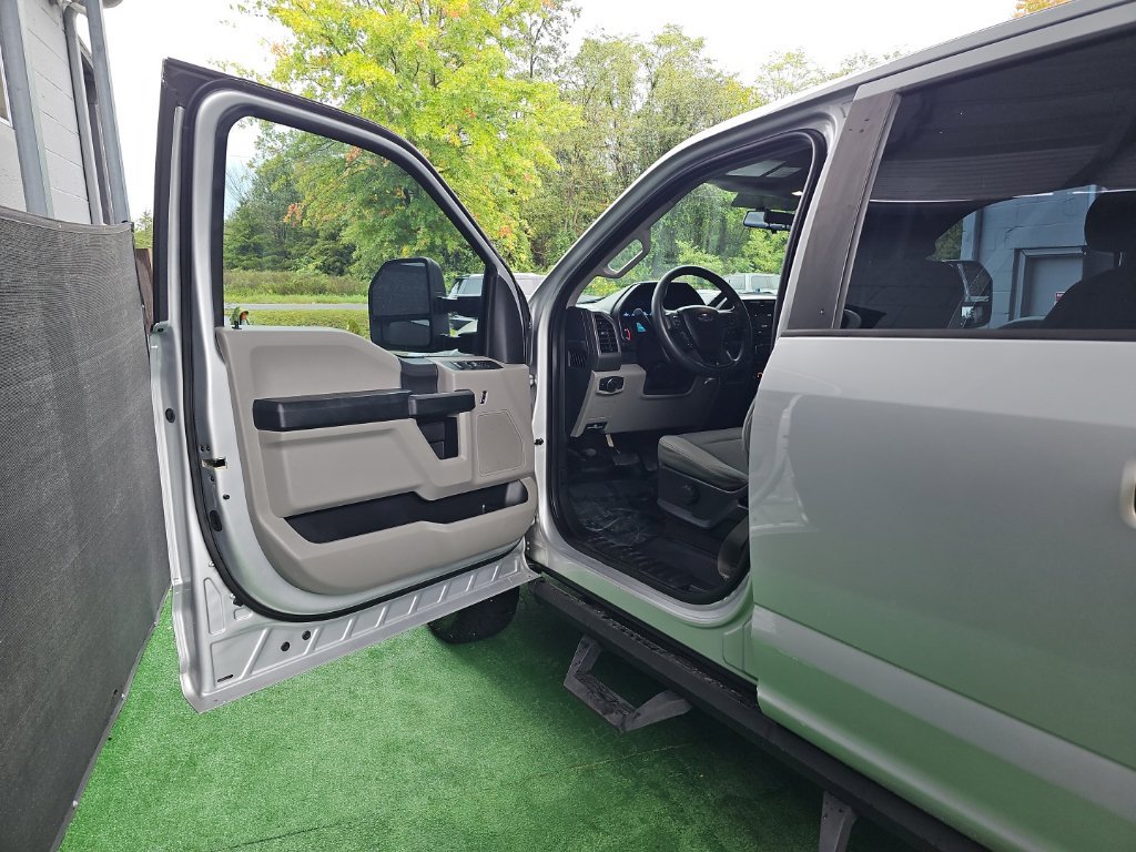 Used 2018 Ford F350 XL w/ Power Equipment Group AWD/4WD image 28