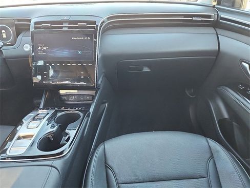 Certified 2023 Hyundai Tucson Limited w/ Cargo Package image 10