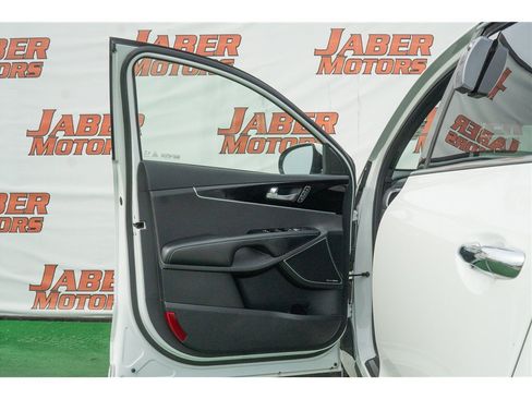 Used 2019 Kia Sorento SX FWD image 33