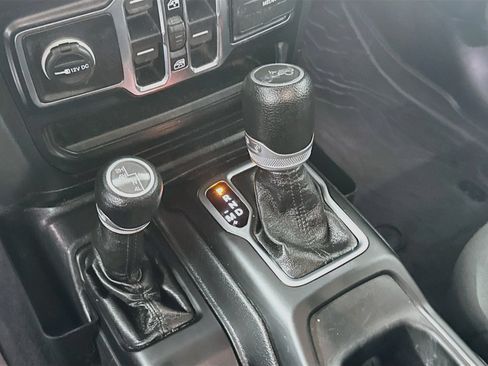 Used 2020 Jeep Wrangler Unlimited Sport AWD/4WD image 17
