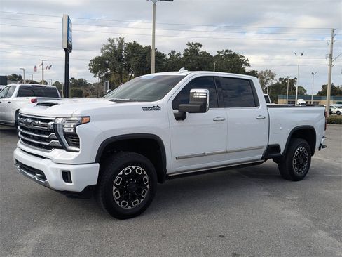 Certified 2025 Chevrolet Silverado 2500 High Country w/ Technology Package image 8