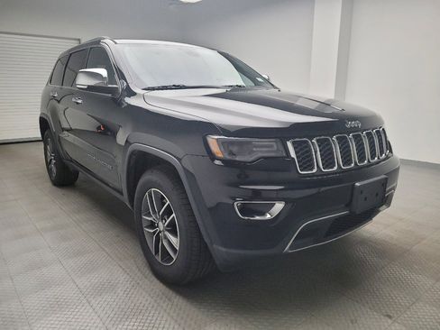 Used 2017 Jeep Grand Cherokee Limited w/ Luxury Group II image 13