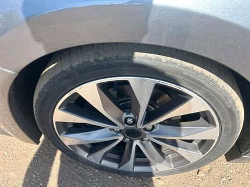 Used 2019 Nissan Maxima Platinum w/ Sport Mat Group FWD image 10
