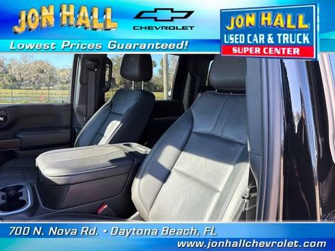 Used 2023 Chevrolet Silverado 2500 High Country w/ Safety Package II image 21