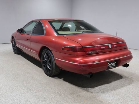 Used 1996 Lincoln Mark VIII RWD image 4