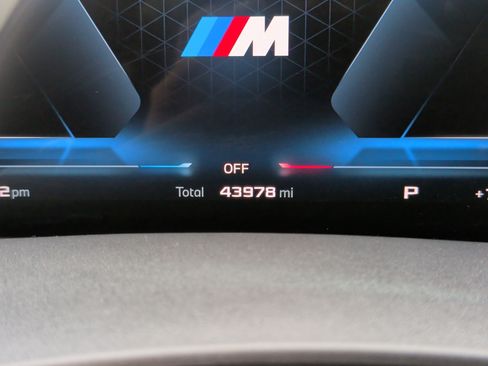 Used 2024 BMW X5 M60i w/ Executive Package image 14