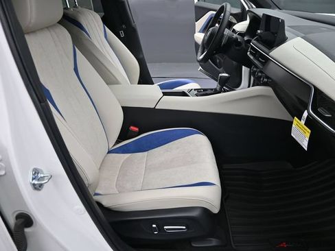 Certified 2025 Acura ADX A-Spec FWD image 17
