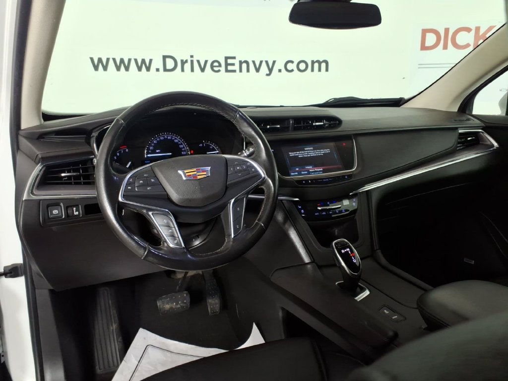 Used 2019 Cadillac XT5 Premium Luxury FWD image 8
