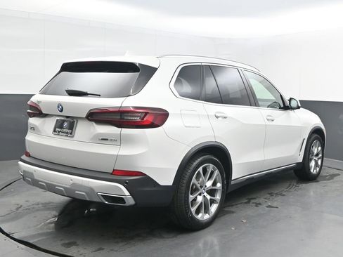 Certified 2022 BMW X5 sDrive40i w/ Premium Package image 7