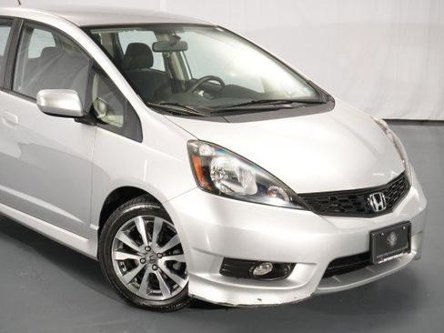 Used 2013 Honda Fit Sport image 7