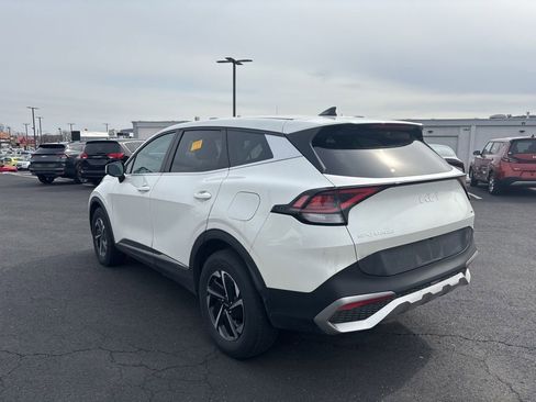 Certified 2023 Kia Sportage LX image 5