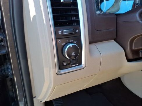 Used 2018 RAM 2500 Big Horn image 19