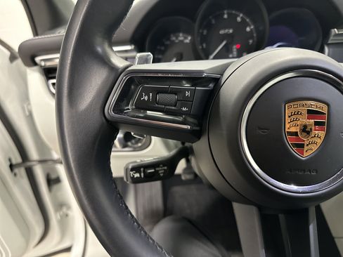 Used 2023 Porsche Macan GTS image 19