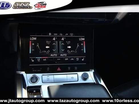 Used 2022 Audi e-tron Premium Plus w/ Premium Plus Package AWD/4WD image 21