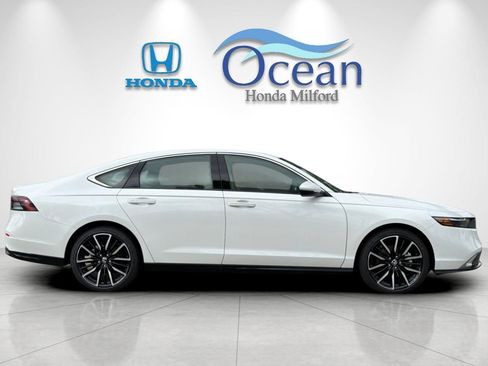 New 2026 Honda Accord Touring image 6