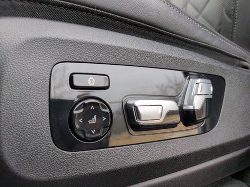 Certified 2023 BMW X5 sDrive40i w/ M Sport Package image 28