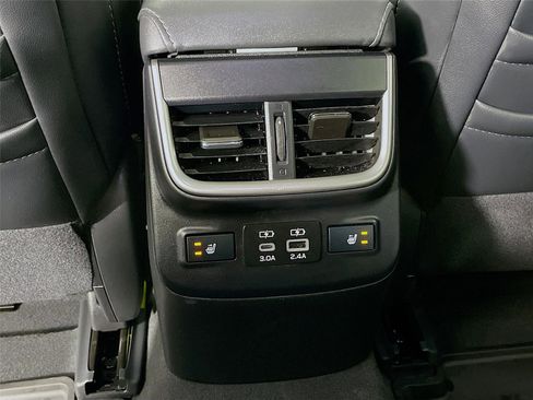 Certified 2025 Subaru Legacy Limited image 31
