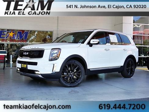 Certified 2022 Kia Telluride SX w/ Towing Package FWD image 2