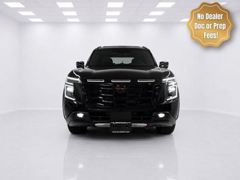 Used 2026 Nissan Armada PRO-4X AWD/4WD image 2