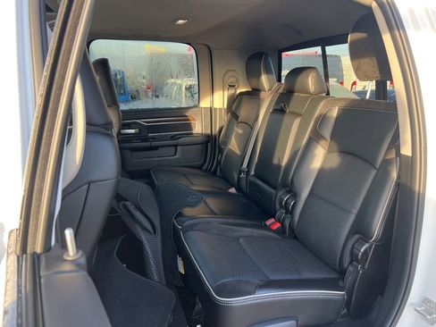 Used 2024 RAM 2500 Laramie image 12